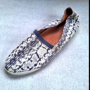 FRYE Women's Gray Slip-On Shoe